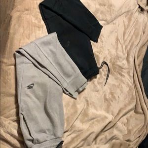 2 PAIR OF TECH FLEECE JOGGERS